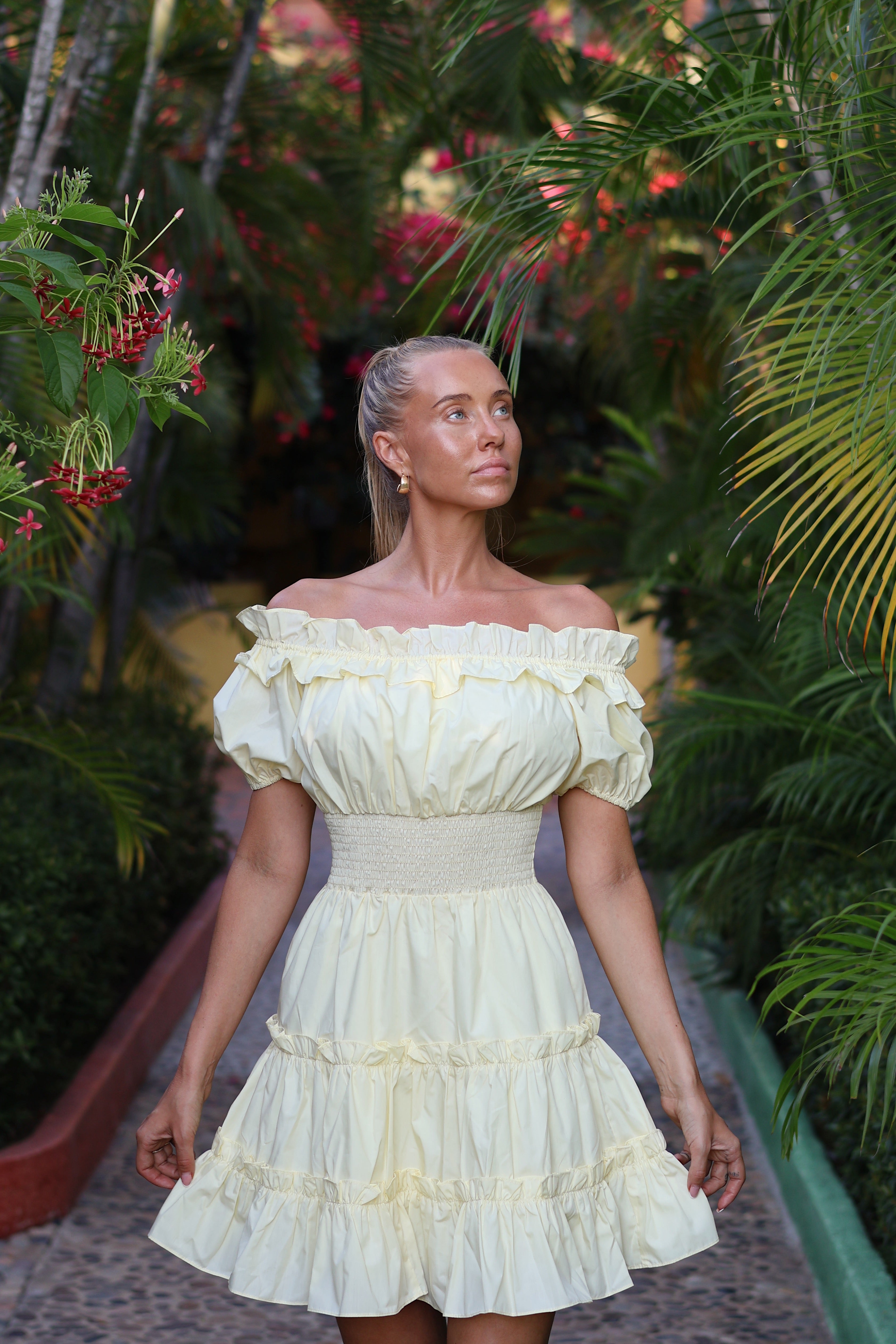 Havannah Kjole - Soft Lemon