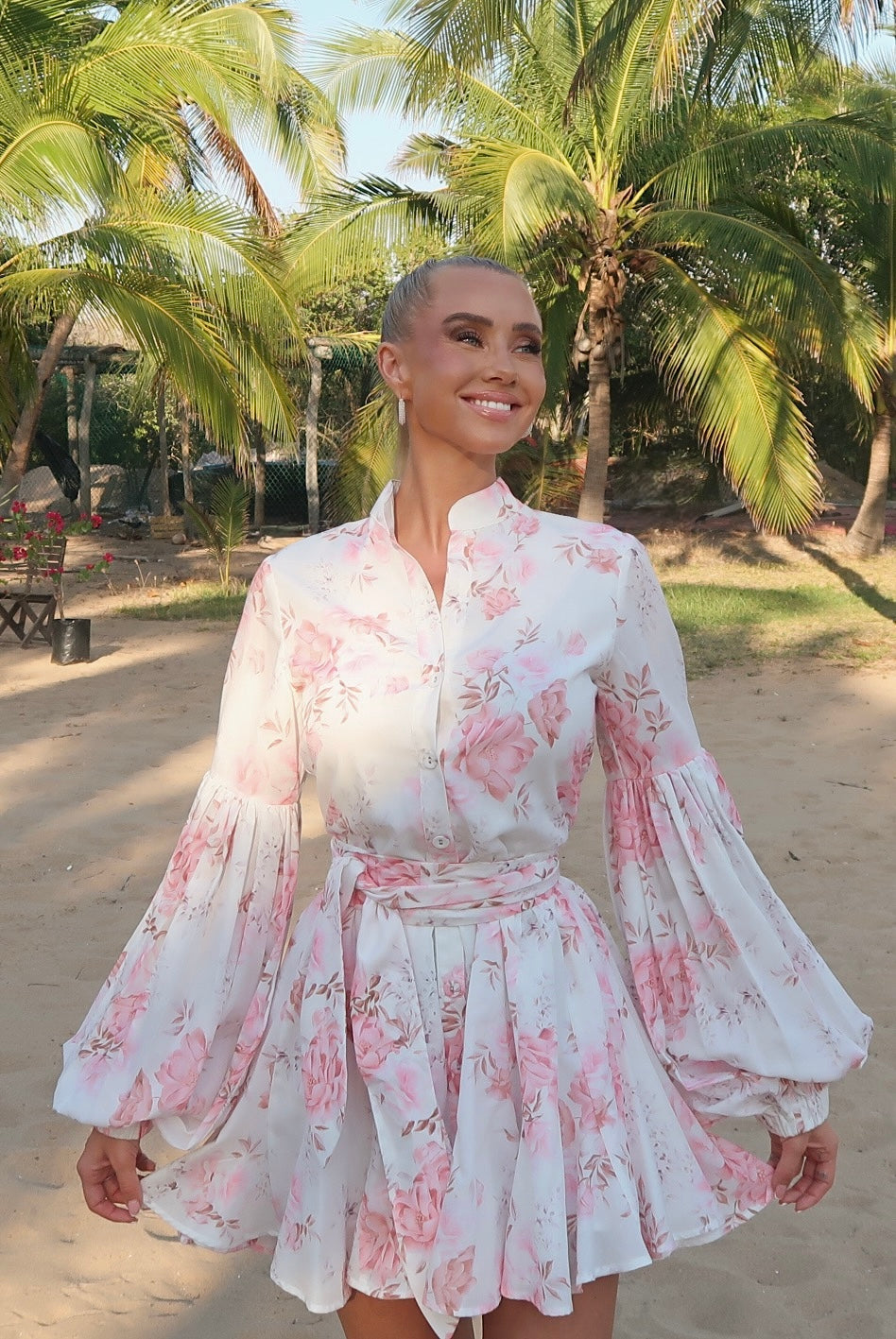 Ine Kjole - Pink Flower
